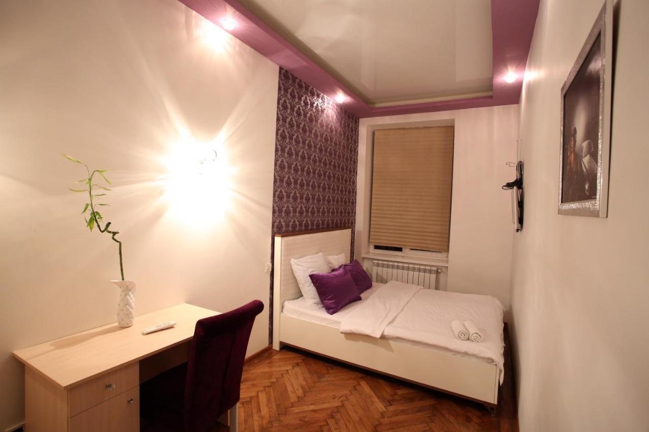 לבוב Romantic Apartments - Old Center מראה חיצוני תמונה