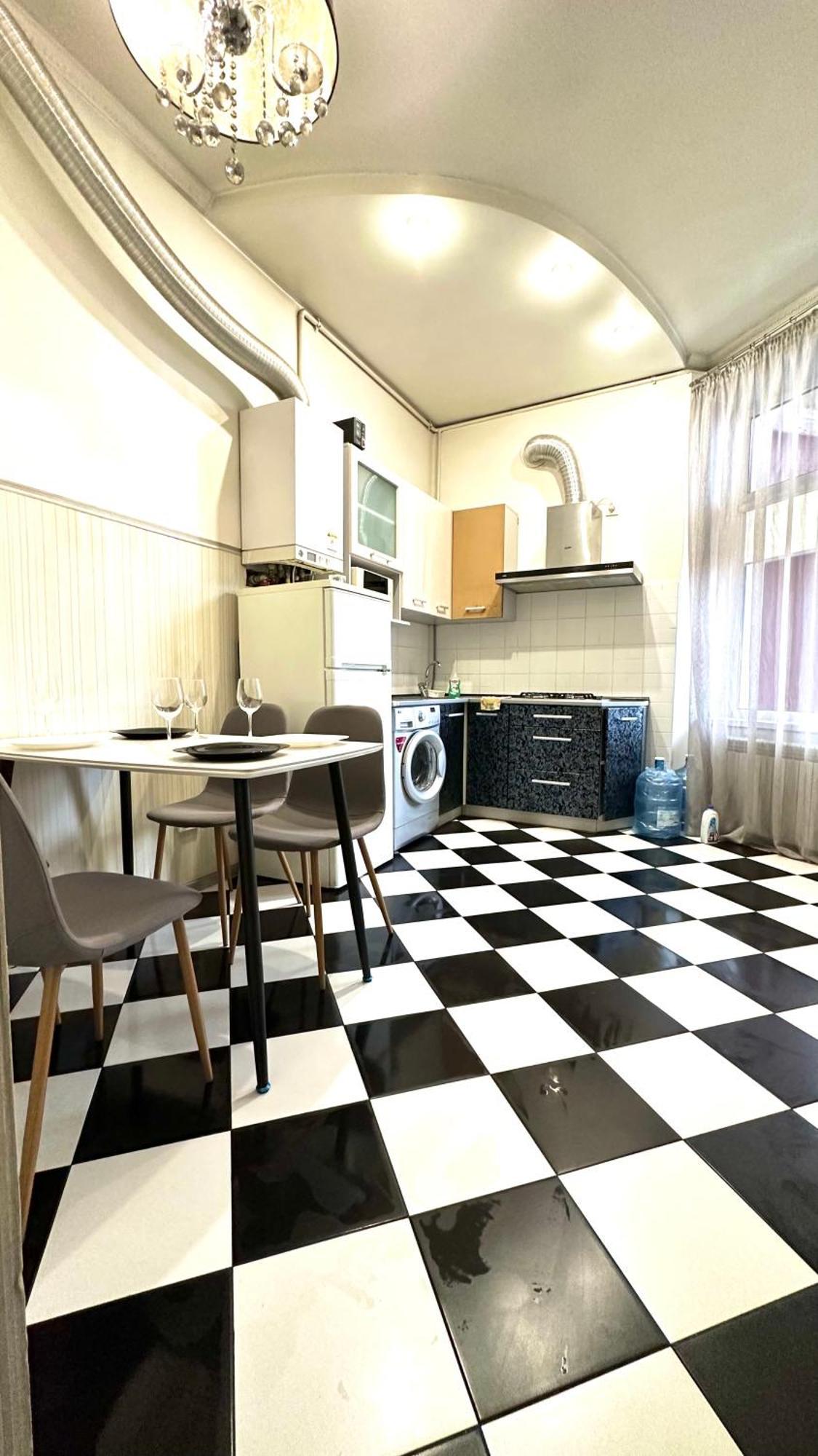 לבוב Romantic Apartments - Old Center מראה חיצוני תמונה